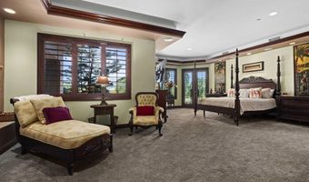 2882 Conestoga Cir, Alpine, CA 91901