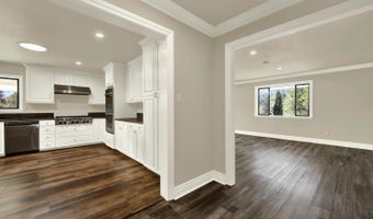 875 White Cottage Rd N, Angwin, CA 94508