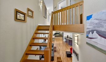 1011 Canyon Park Dr, Ashland, OR 97520