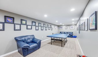 11462 Four Seasons Dr, Batesville, IN 47006