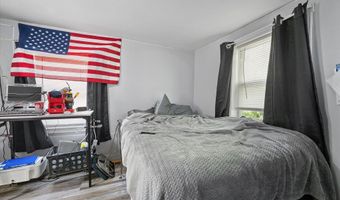 249 Palm St, Bangor, ME 04401