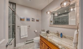 11 Hally Ln, Colchester, CT 06415