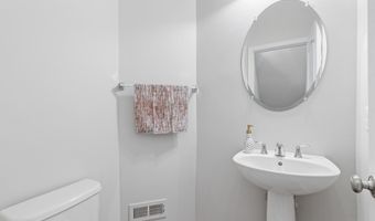 43247 LOUDOUN RESERVE Dr, Ashburn, VA 20148