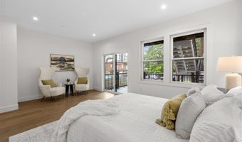 3916 8TH St NW B, Washington, DC 20011