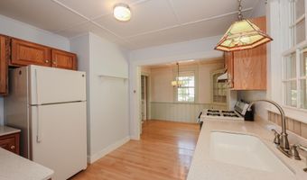 90 E Side Dr, Concord, NH 03301