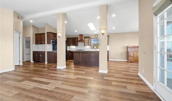 2550 Pacific Coast 194, Torrance, CA 90505