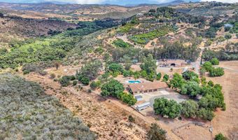 9946 Nutby Ln, Escondido, CA 92026