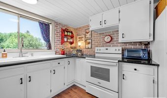 3200 E Rawson St, Ammon, ID 83406