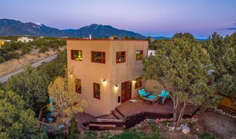 174 Hondo Seco Rd, Arroyo Hondo, NM 87513