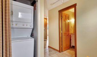 1558 E St, Anchorage, AK 99501