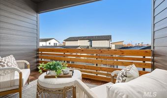 1439 N Bluffs Ridge Ln, Boise, ID 83704