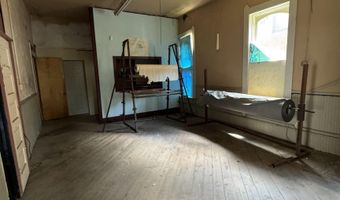 75 S Main St, Andrews, IN 46702