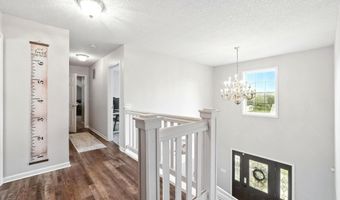 102 Chaudoin Dr, Angola, IN 46703