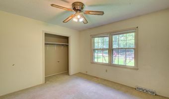 323 Maria Dr, Anderson, SC 29625