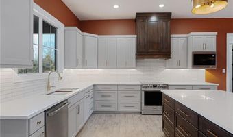 405 Waggoner Ln, Barling, AR 72923