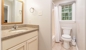 270 Jefferson Cir, Abingdon, VA 24210