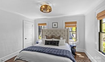 1726 The Plz, Charlotte, NC 28205