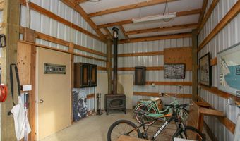 35364 SEARLS Ln, Astoria, OR 97103