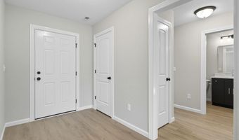 111 Sunset Dr, Avilla, IN 46710