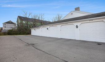 2768 S Knightsbridge Cir, Ann Arbor, MI 48105