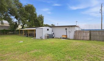 404 EAKER St, Auburndale, FL 33823