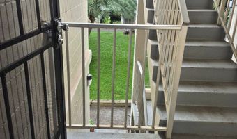 98-1042 Moanalua Rd #2-201, Aiea, HI 96701