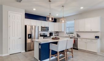 16000 Palmetto Prairie Dr, Alva, FL 33920