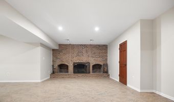 900 TUCKER Ln, Ashton, MD 20861