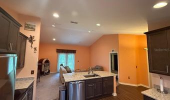 225 WHISPERING OAKS Way, Auburndale, FL 33823