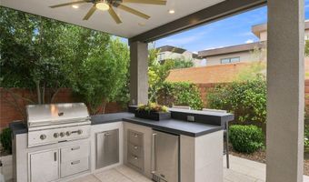 1 Moonfire Dr, Las Vegas, NV 89135