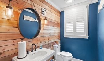 110 SECOND St, Bethany Beach, DE 19930