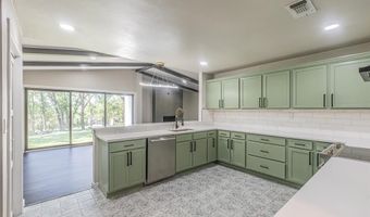 1250 Wallis Rd, Aledo, TX 76008