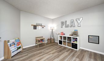 8557 Vyners Ln, Avon, IN 46123