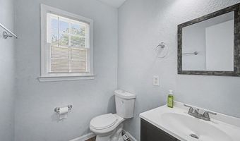 824 Mercer Ave W, Albany, GA 31701