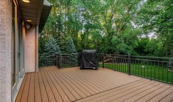 602 24th St NW, Austin, MN 55912