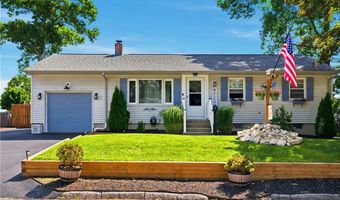 121 COLUMBIA Ave, Coventry, RI 02816
