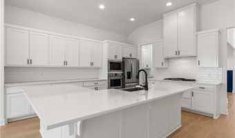 6300 Beacon St, Bentonville, AR 72713