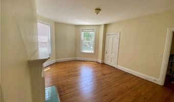 96 Rhode Island Ave 3, Newport, RI 02840