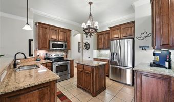 140 Miramar Cir, Weatherford, TX 76085