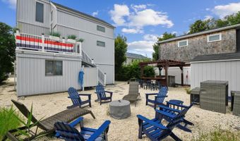 3 W 12 St, Barnegat Light, NJ 08006