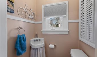 925 Lincoln Ave, Adrian, MI 49221