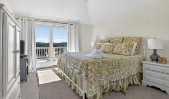 6 Spikerush Ct, Bald Head Island, NC 28461