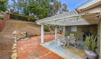 9820 Murray Dr, La Mesa, CA 91942