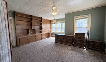 404 N 2nd St, Arkansas City, KS 67005