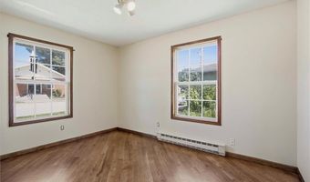 115 S Mulberry St, Adrian, MO 64720