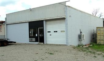 131 SE Cholwell Ave, Bartlesville, OK 74006