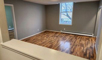 905 Main St 2, Antioch, IL 60002