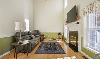 16 Summit Rd, Bedford, NH 03110