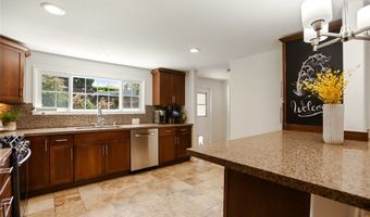 6438 Ivarene Ave, Los Angeles, CA 90068