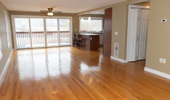 135 Middlesex Ave, Chester, CT 06412